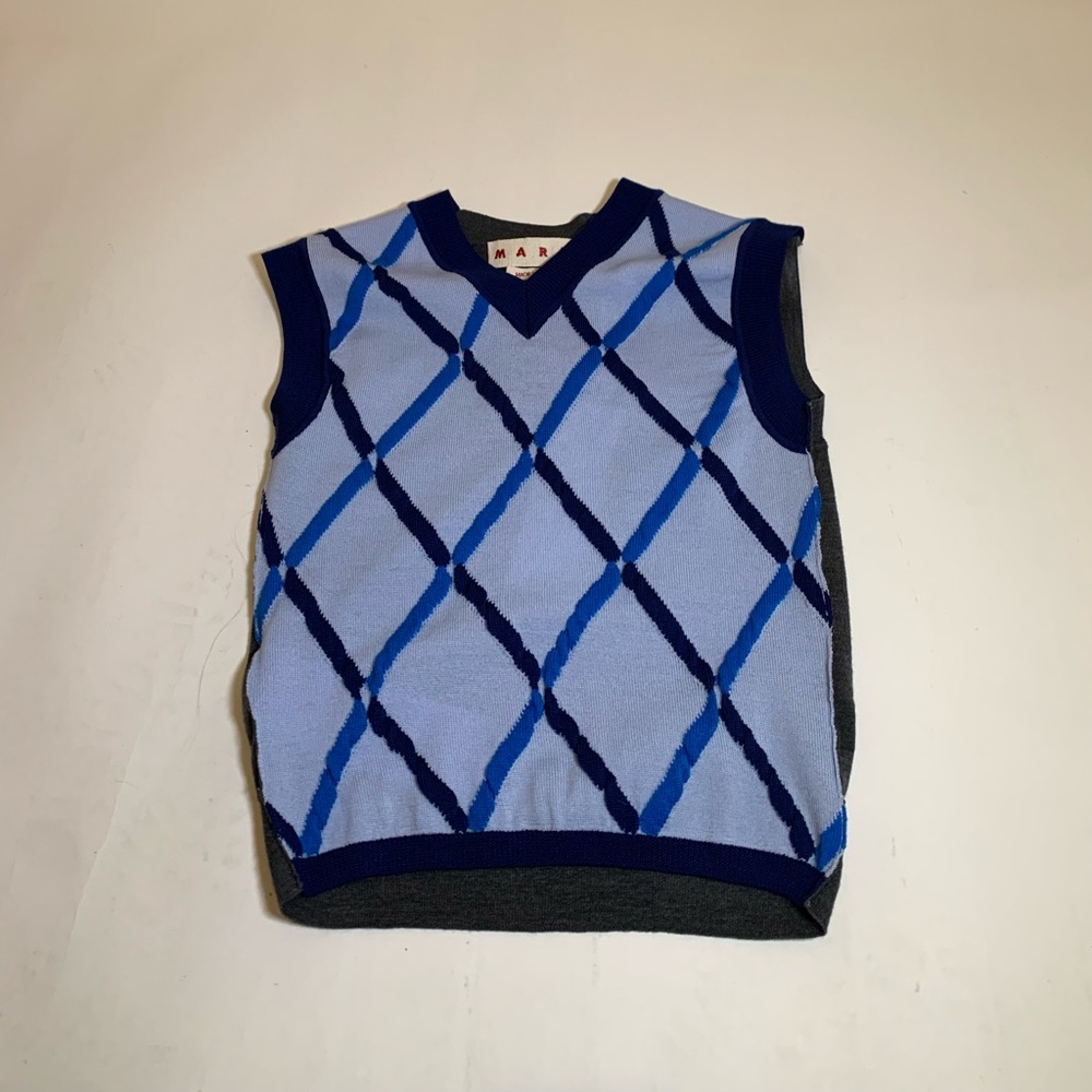 MARNI Sleeveless “V” Neck Sweater in Mixed Knit in Light Blue